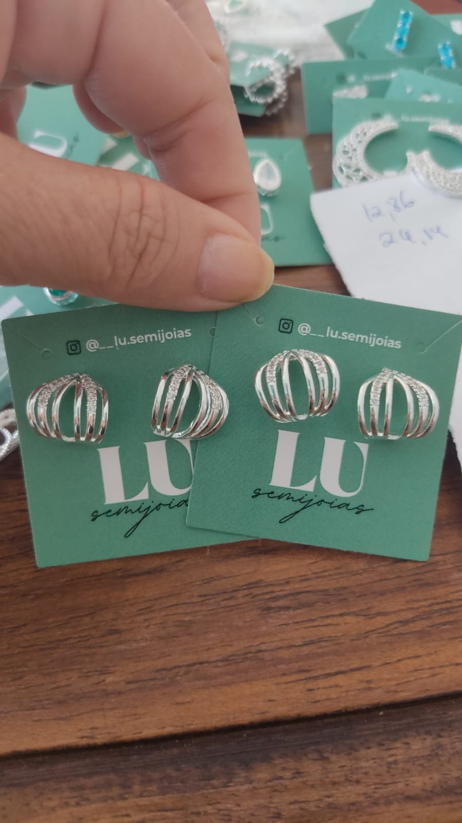 B.P meia argola crav. 12x 12,00