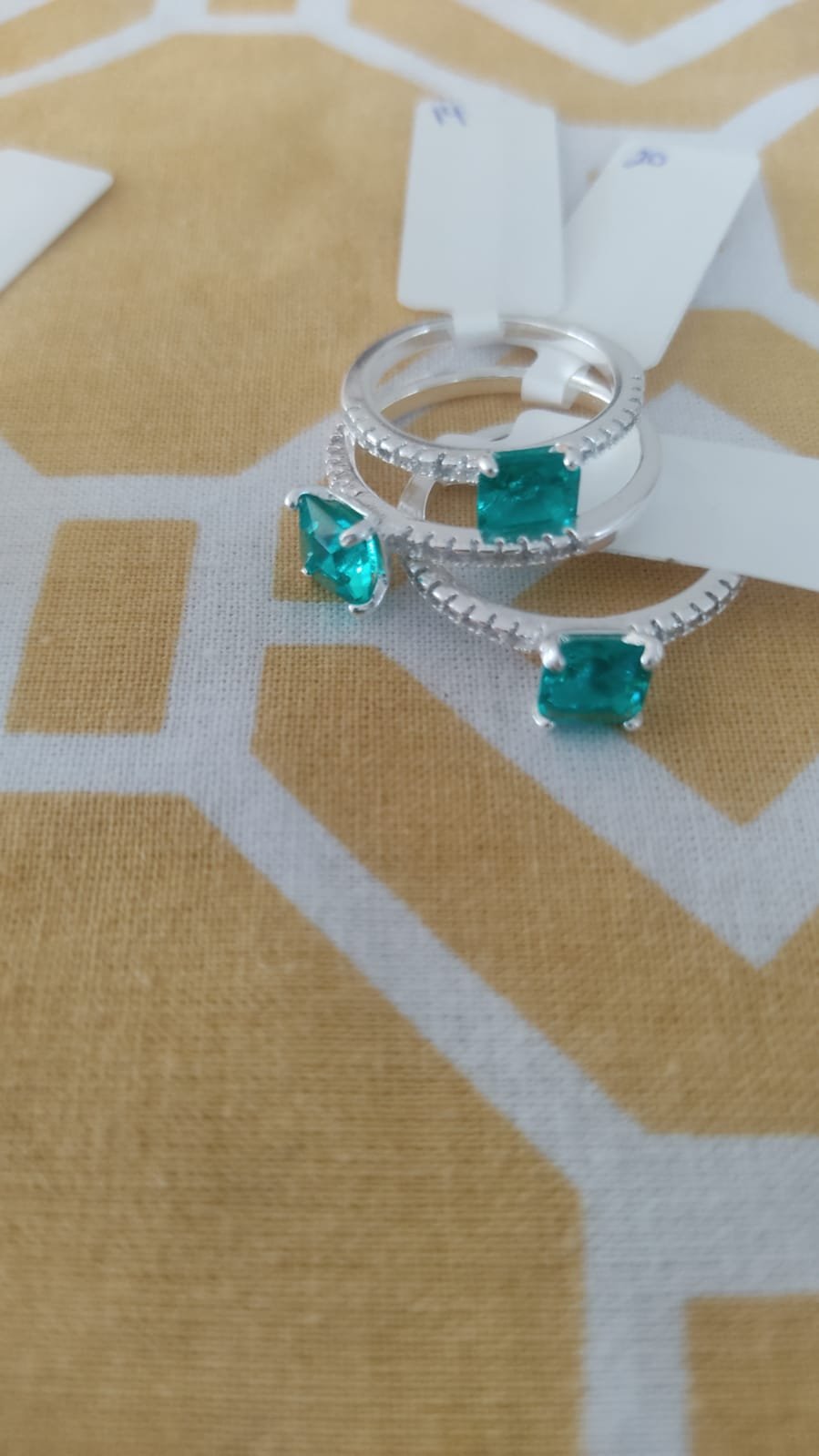 A.P zirc. esmeralda 12x14,00