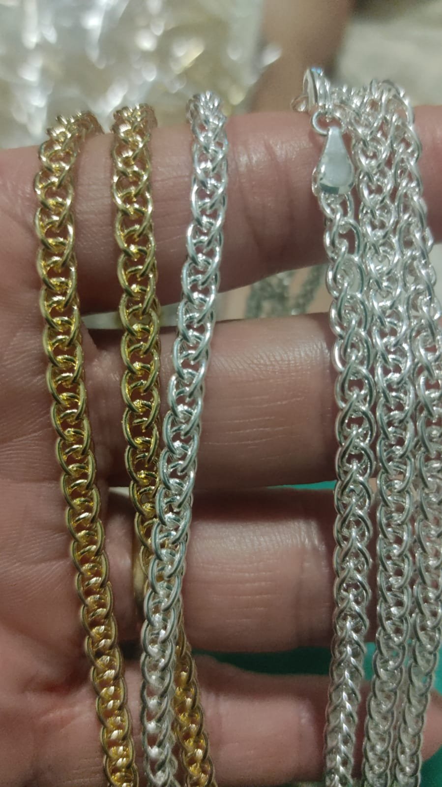 C.P elo oval