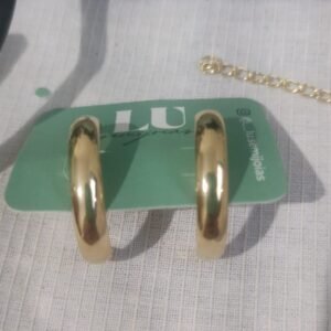 B.P ear hook liso meia argola