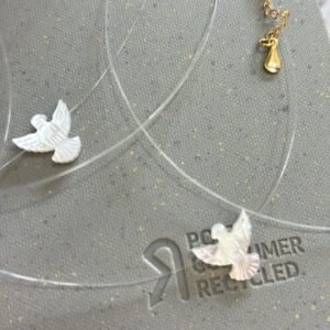 C.O fio de nylon madre perola espirito santo