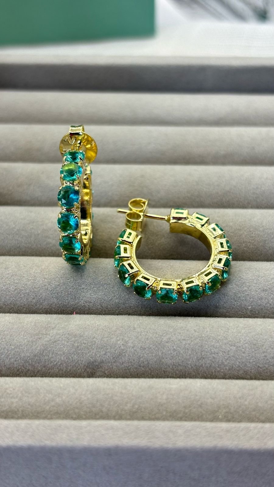 B.O argola turmalina 4mm