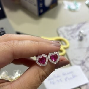 B.P coração crav. com pedra (cores diversas)