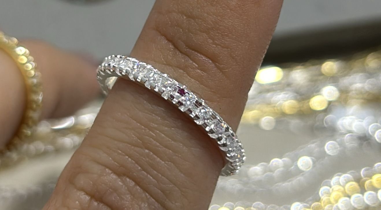 A.P aliança cristal crav. P