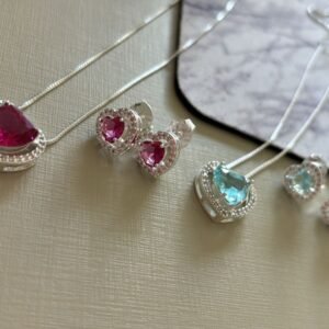 Conj.p coração zirc. crav. (pedra rubi e aqua)