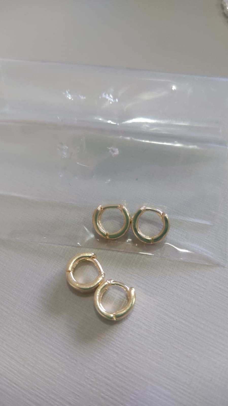 b.o argolinha grossa lisa pequena