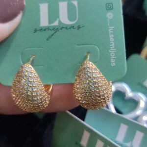 B.O argola gota crav.