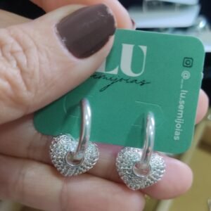 B.P argola com pingente coração crav.