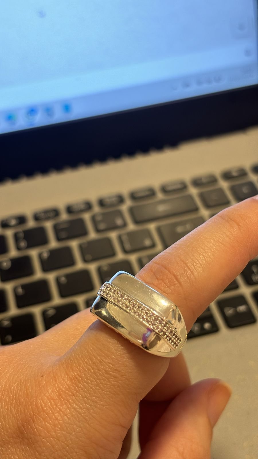 A.P efeito quadrado largo 2 fileira de zirc. crav.