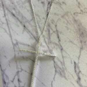 Gar. P. cruz fina zirc. crav. com 4 ponto de luz