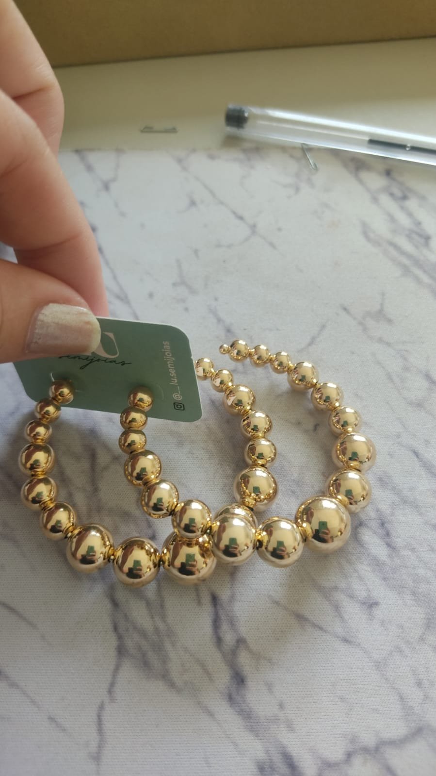 B.O argola grande esferas