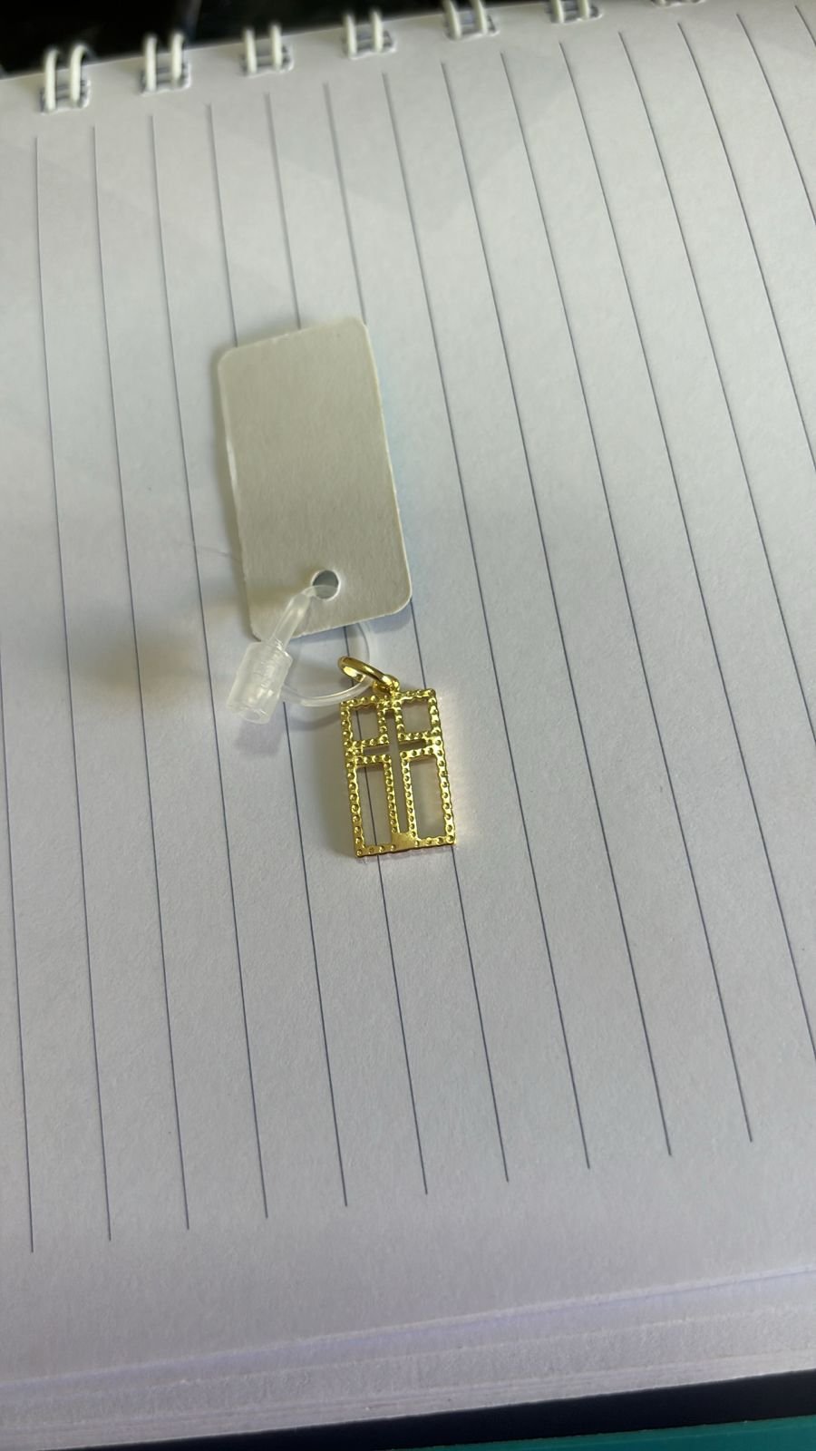 M.O cruz com borda quadrada textura pipoquinha