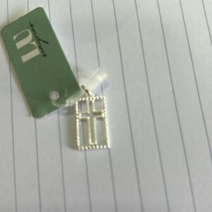 M.P cruz com borda quadrada textura pipoquinha