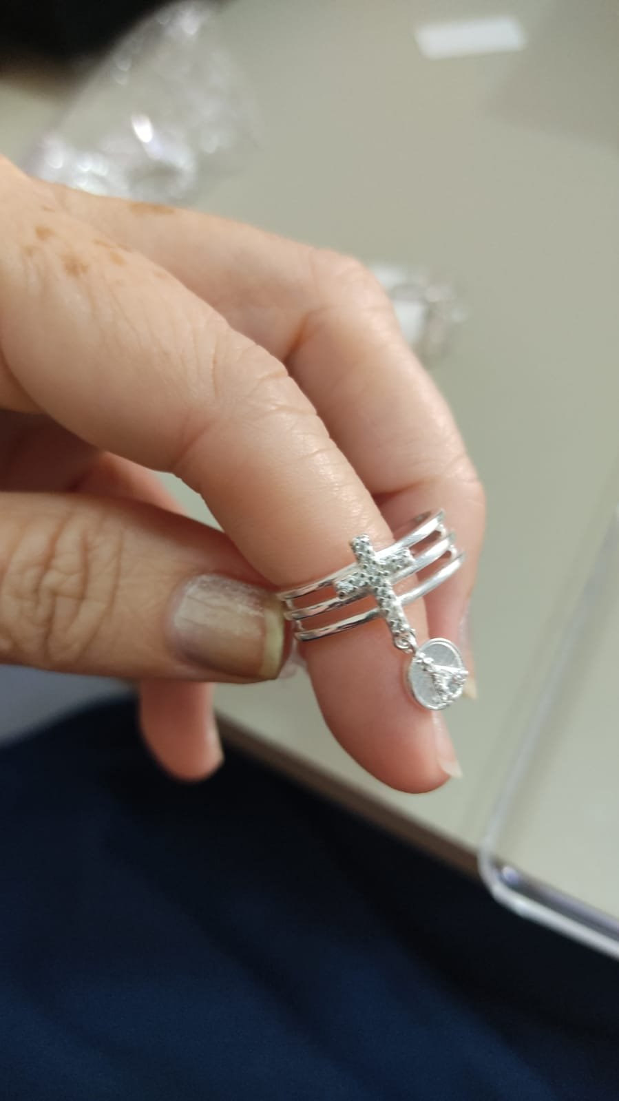 A.P cruz zirc. crav. com ping. N. Sra.