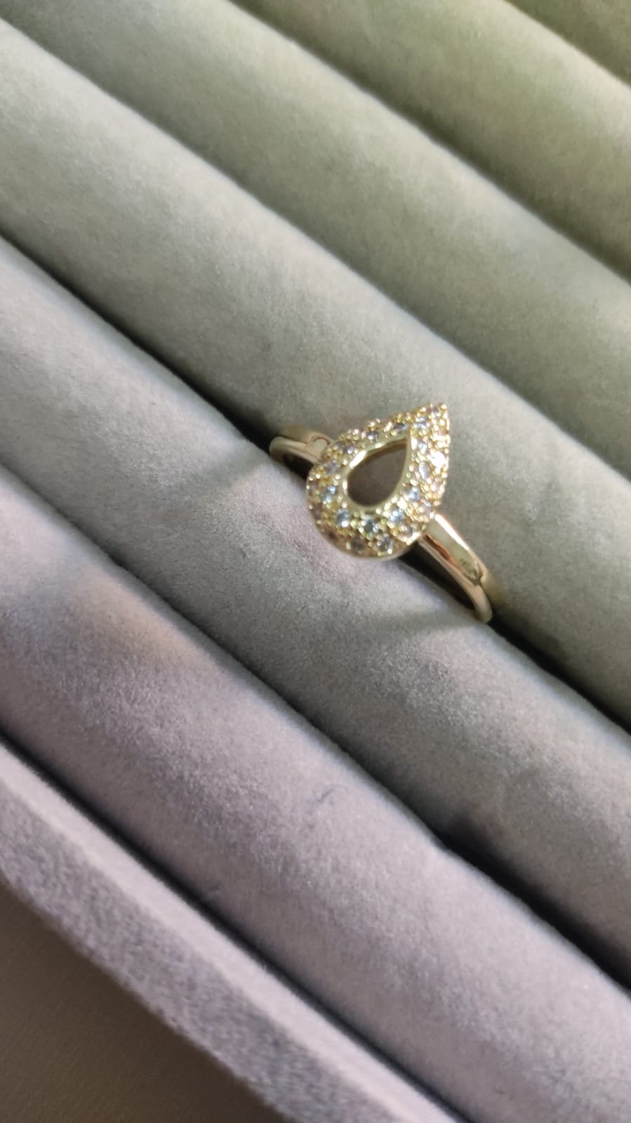 A.O gota crav. vazada