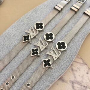 P.A.I relógio com charms