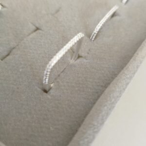 A.P quadrado zirc. crav. fininho