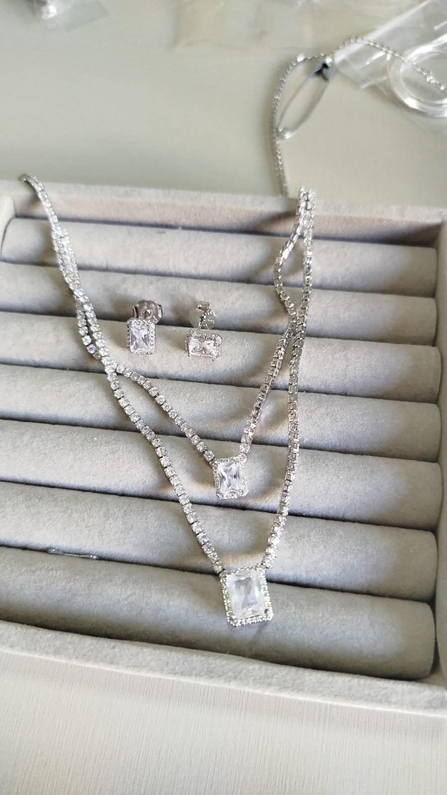 Conj. R. riviera dupla com cristal quadrado e zirc. crav. ródio