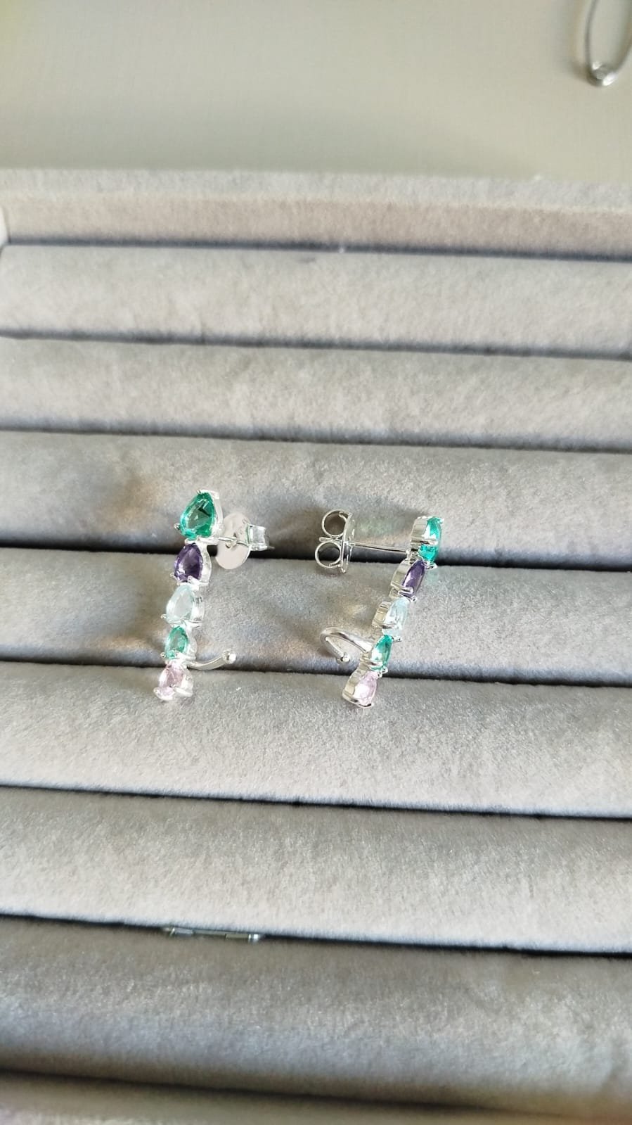 B.P ear cuff 5 corações