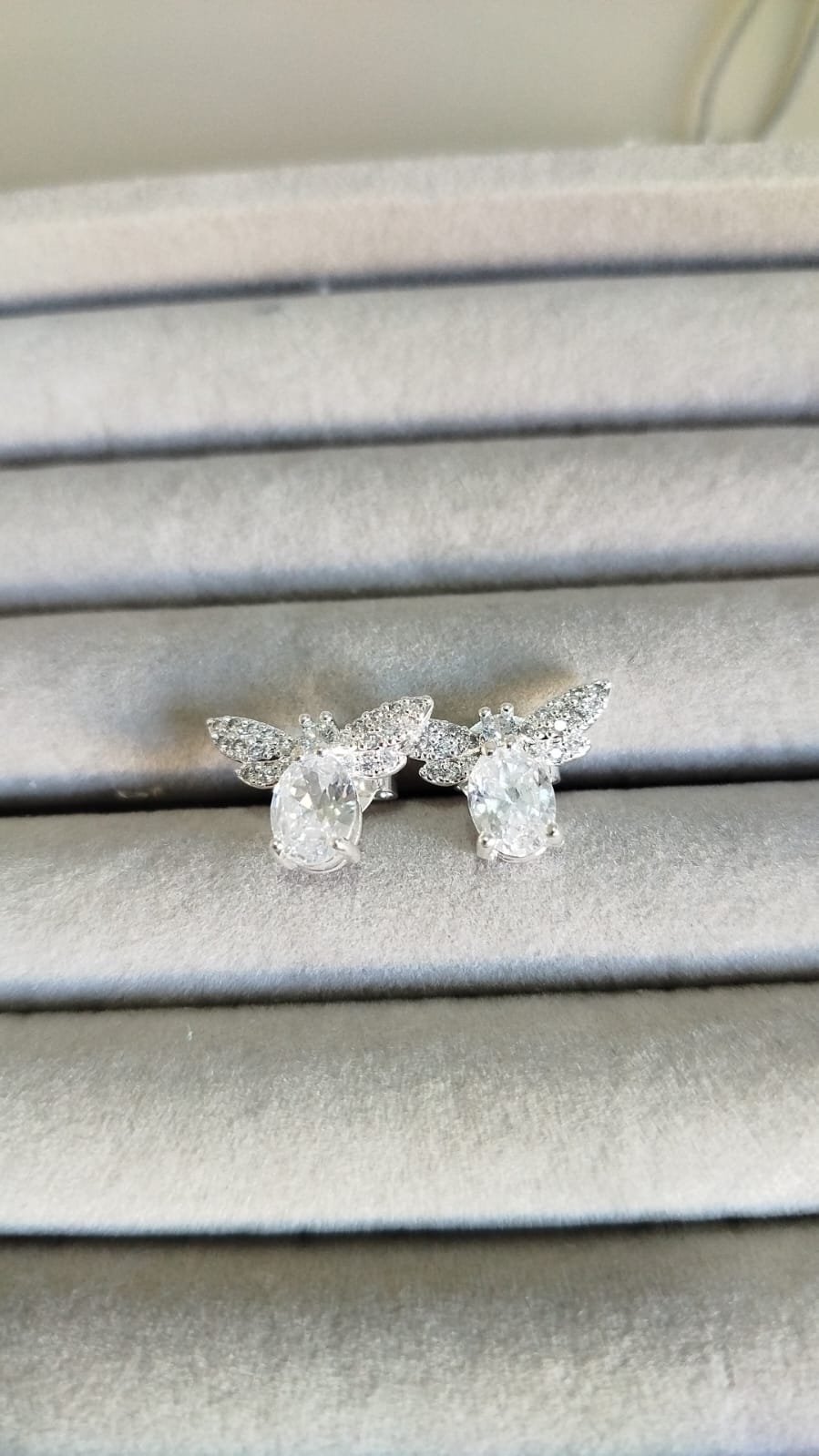 B.P abelha cristal e zirc. crav.