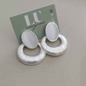 B.P pedra oval olho de gato