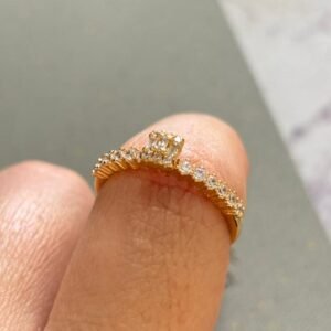 A.O todo crav. tipo solitário quadrado