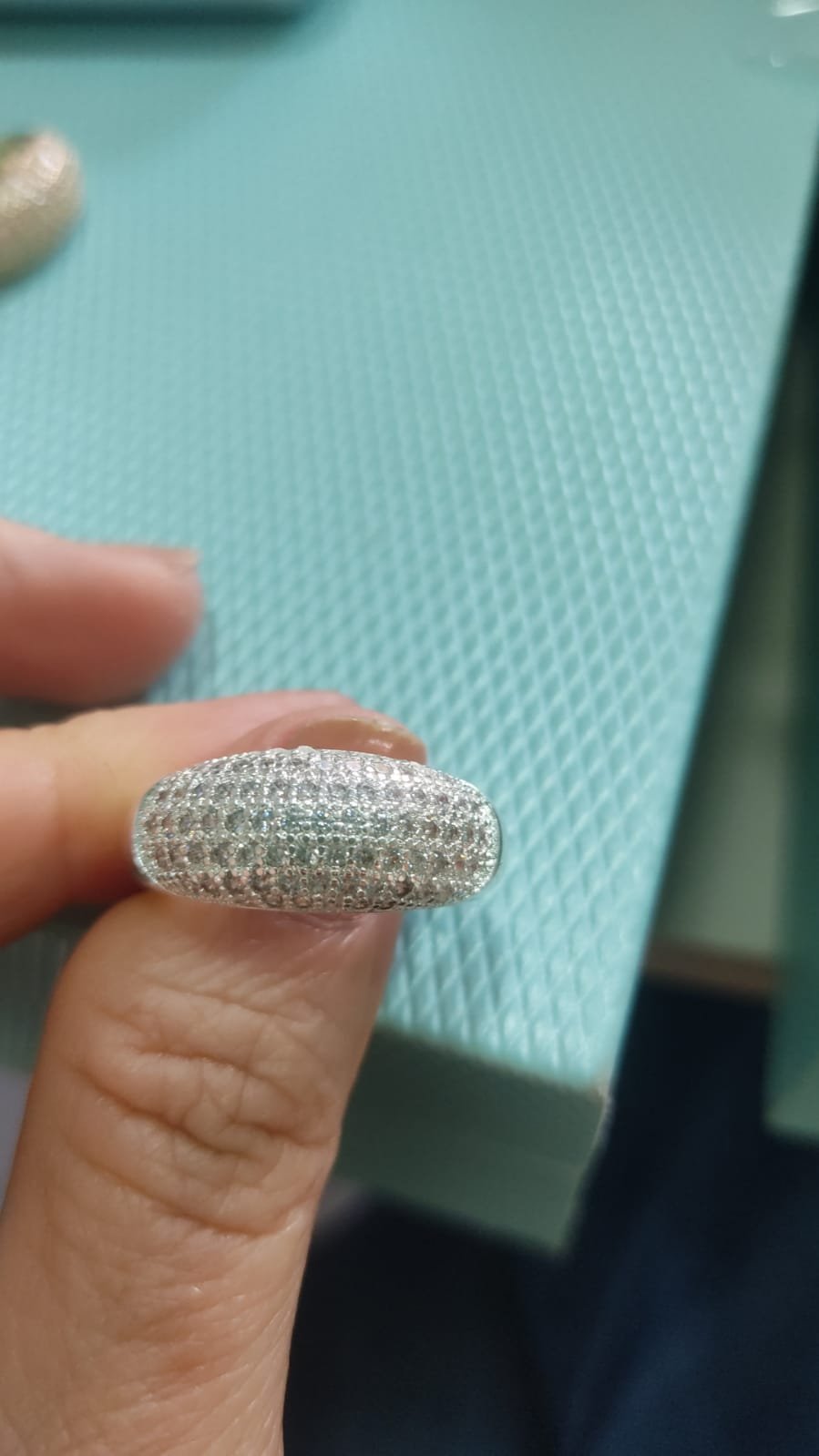 A.P aliança crav. grossa 5 fileiras zirc.