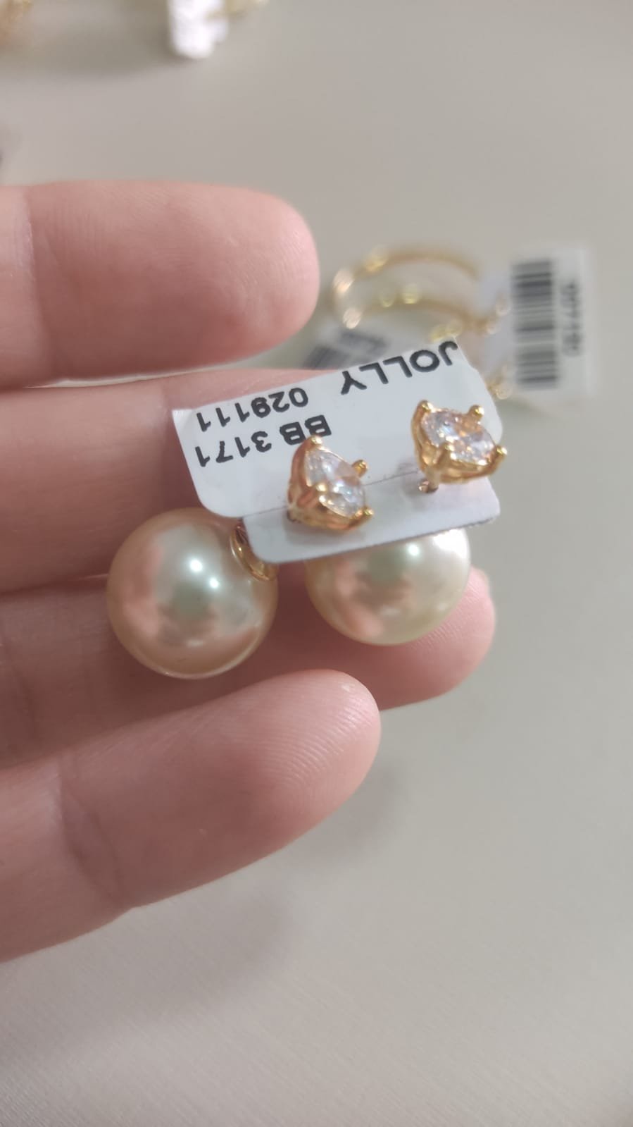 B.O ponto de luz com tarraxa em perola BRUNA