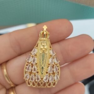 M.O N.Sra. manto em cristais gota