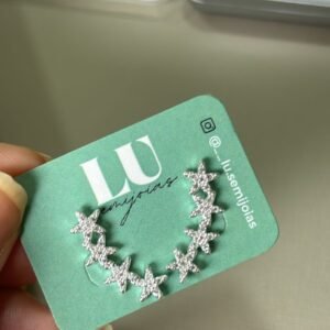 B.P ear cuff 4 estrelas cravejadas