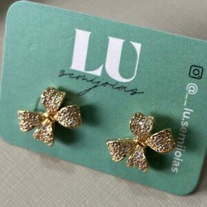 B.O laço todo em zirc. crav.